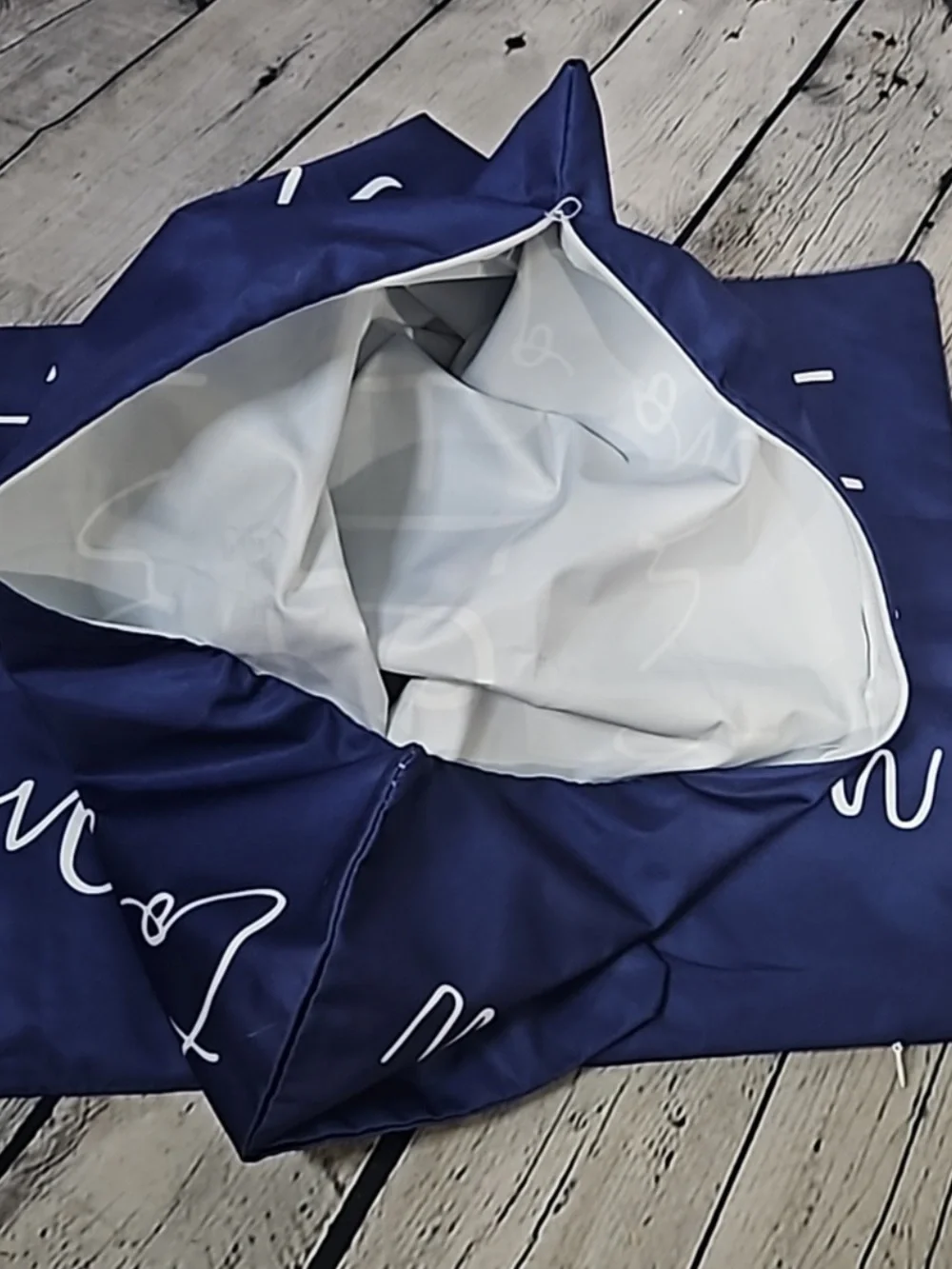 SET OF 2 ‘Welcome to Our Porch’ 20” Navy Blue & White Outdoor Pillows & Covers